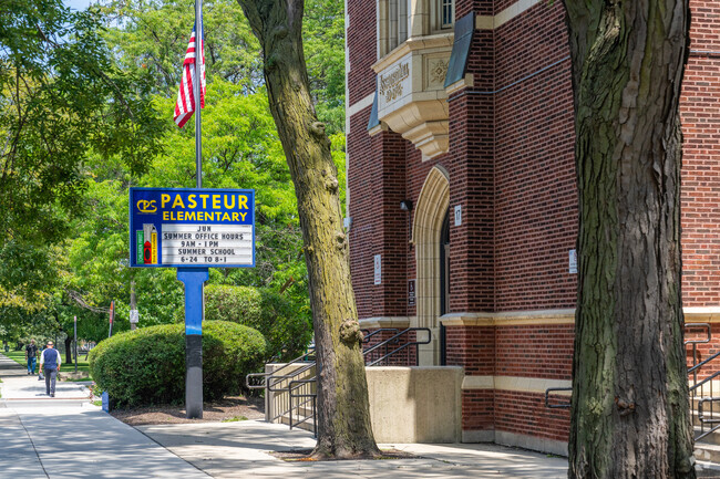 17% of Pasteur Elementary School students are at least proficient in math and 23% in reading.