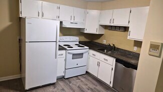 176 Maple Ave Unit Bld 3 Unit 27, Rutland, MA 01543