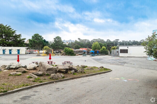 Lakeshore Alternative Elementary has a large open yard area.