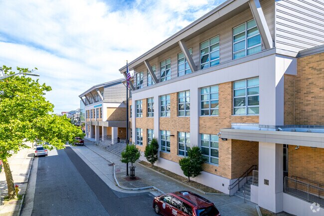 Richmond Avenue School