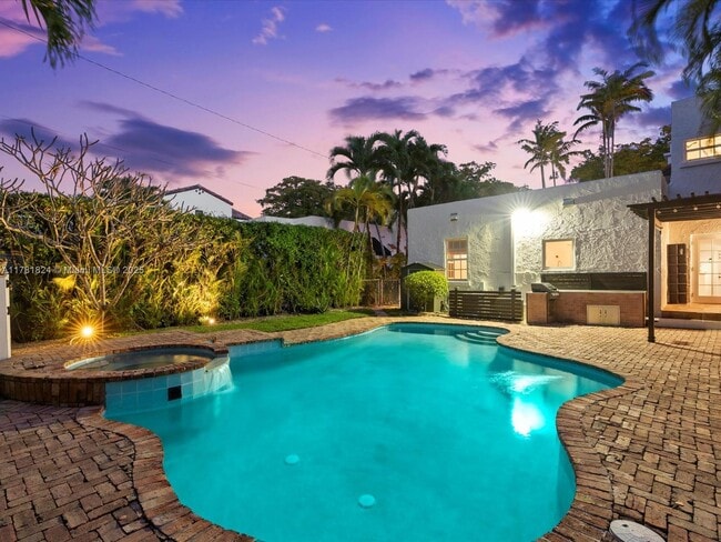 1125 Asturia Ave, Coral Gables, FL 33134 - photo 2