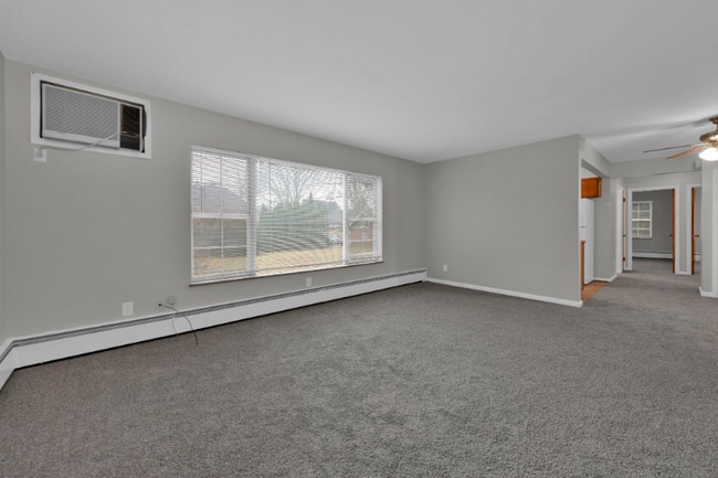 125 Zinn Place unit A, Cincinnati, OH 45233 - photo 2