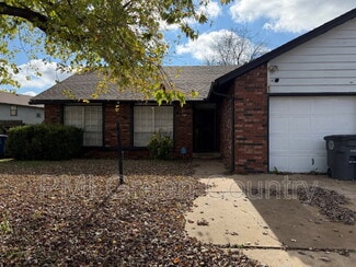 9832 E 37th St, Tulsa, OK 74146