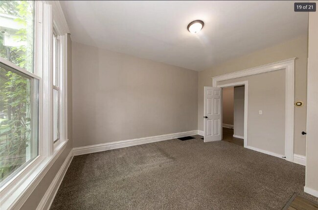 2009 Greenup St, Covington, KY 41014 - photo 6