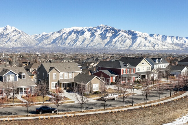 Glenmoor Country Estates' houses offer a retreat from the hustle and bustle.