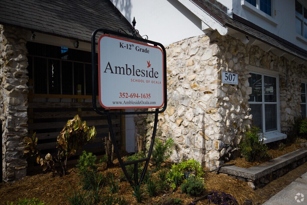 Ambleside School Of Ocala serves students from kindergarten to the twelfth grade.