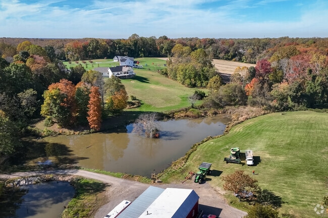Harwood, a place with farms, water and homes.