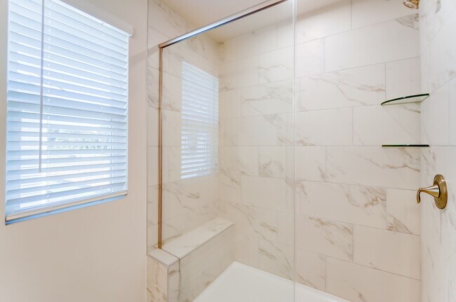 320 Laura Elizabeth Ln, Clover, SC 29710 - photo 6