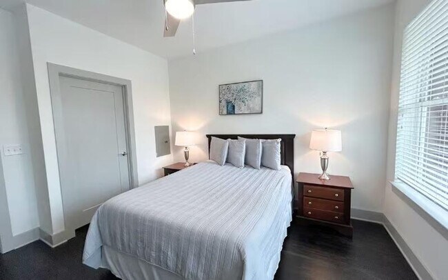 679 Edgewood Ave NE unit ID1328923P, Atlanta, GA 30307 - photo 4