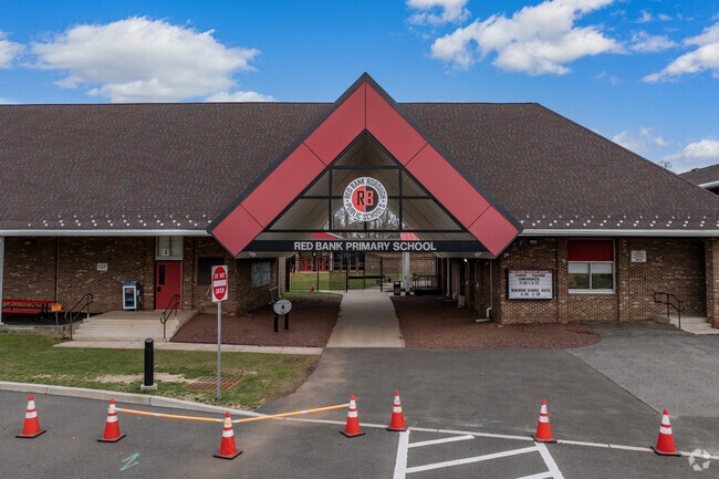 Welcome to Red Bank Primary School.