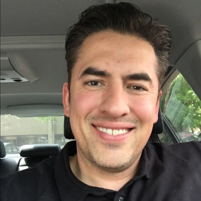 Agent Photo