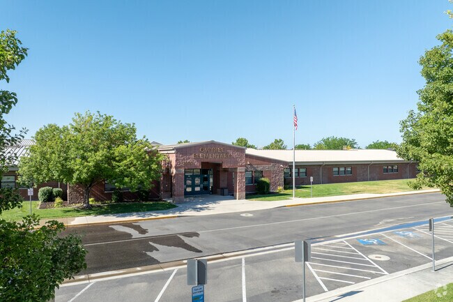 Owyhee Elementary located in Nampa overlooks the Owyhee mountains to the southwest.