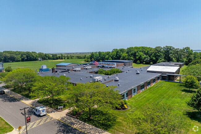 Middle Township Middle School is located in Cape May Court House Township.