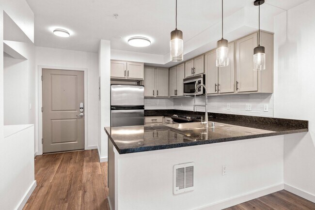 Modern Kitchen at 128 on State Apartments in Kirkland, WA 98033