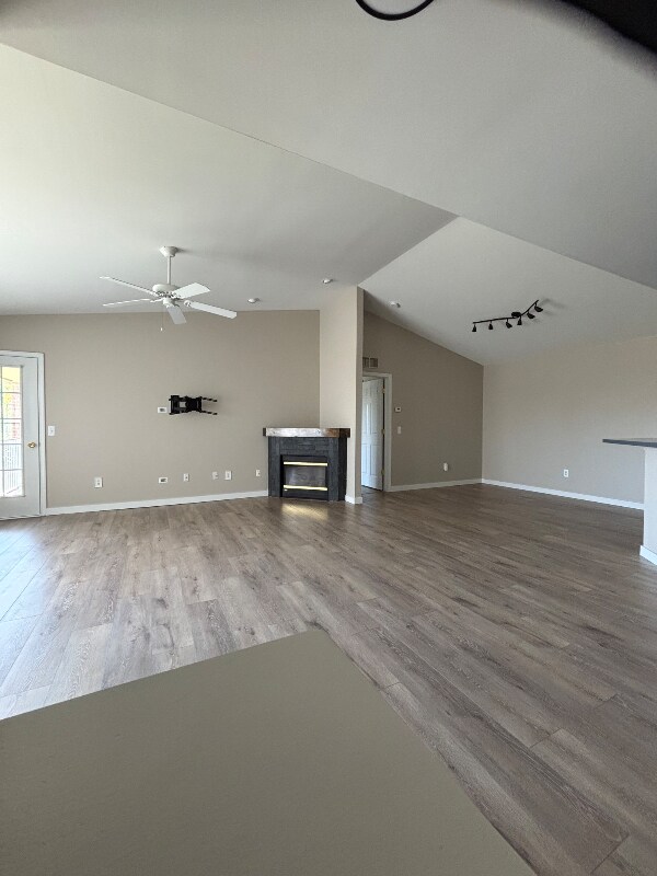 1 Adler Park Dr W unit 14, Chesterfield Township, MI 48051 - photo 2