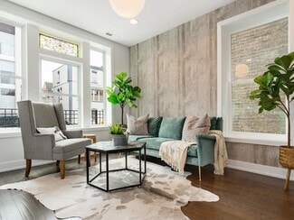 1815 W Augusta Blvd Unit 1, Chicago, IL 60622