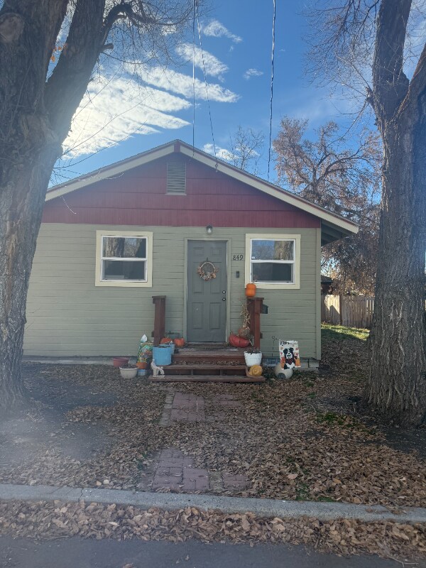 849 N 7th St, Lakeview, OR 97630