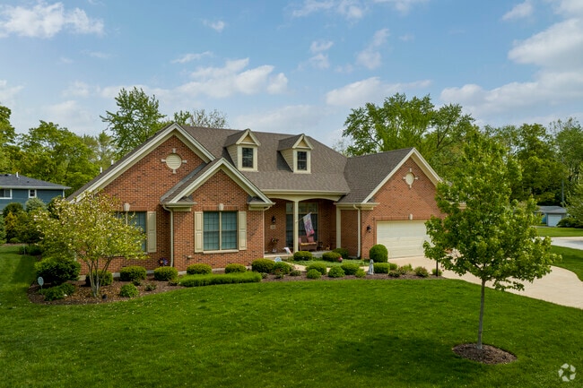Large modern brick homes can be found all around Hawthorne IL.