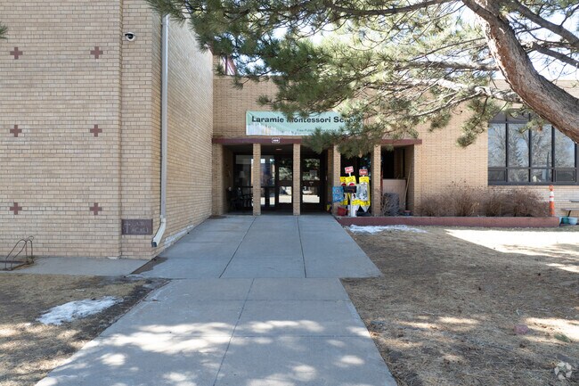 Laremie Montessori