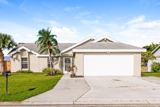 3502 65th Ave Cir E, Sarasota, FL 34243