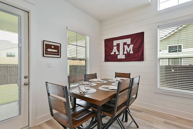 5048 Mooney Fls Dr unit ID1328065P, Bryan, TX 77802 - photo 7