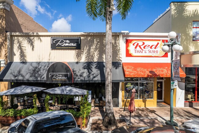 Downtown Hollywood has a wide variety of restaurants for residents and visitors to choose from.