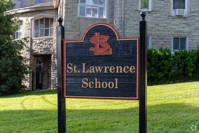 St Lawrence Elementary School