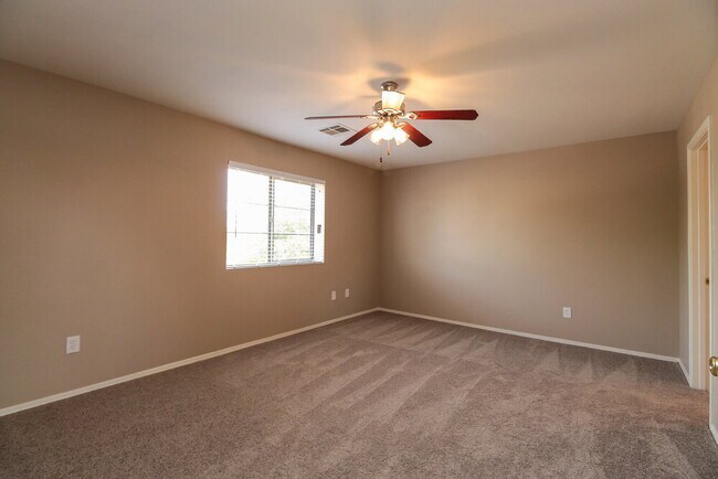 1575 E Baylor Ln, Gilbert, AZ 85296 - photo 6