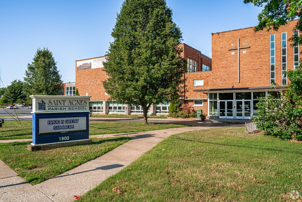 Welcome to St Agnes School in Deer Park, KY.
