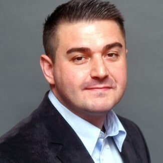 Erik Lewis