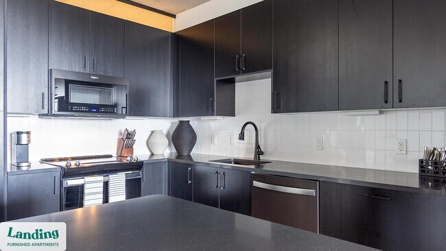 221 Main St N unit 712, Saint Petersburg, FL 33716 - photo 6