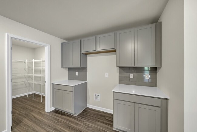 2048 Rexford Ct, Camden, SC 29020 - photo 7