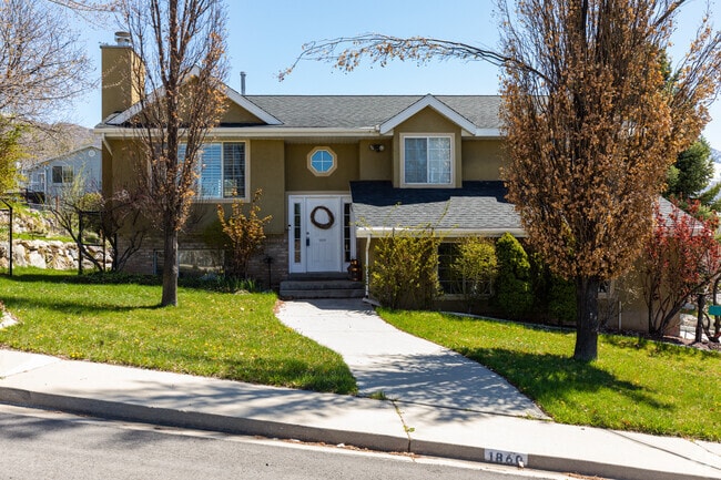 Family homes in Northridge are likely to feature practical layouts and comfortable living spaces, with an emphasis on functionality and durability.