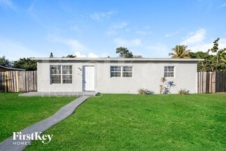 1231 NE 214th St, Miami, FL 33179