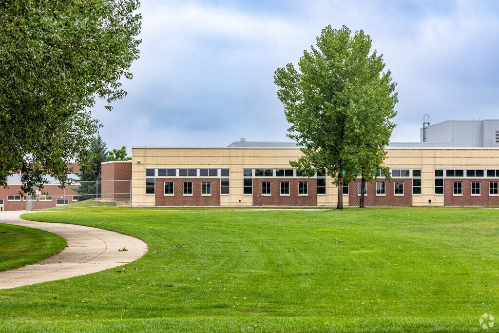 Fossil Ridge High School serves new communities nearby.