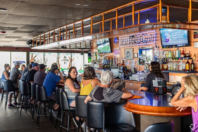 Riverside Bar & Grill is a popular casual eatery amongst University residents.