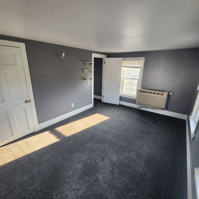 170 W 2nd St unit 2, Dunkirk, NY 14048 - photo 2