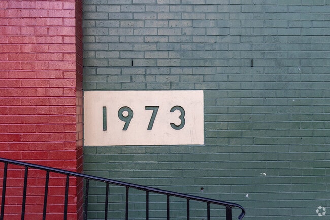 Bard High School Early College's building was built in1973.