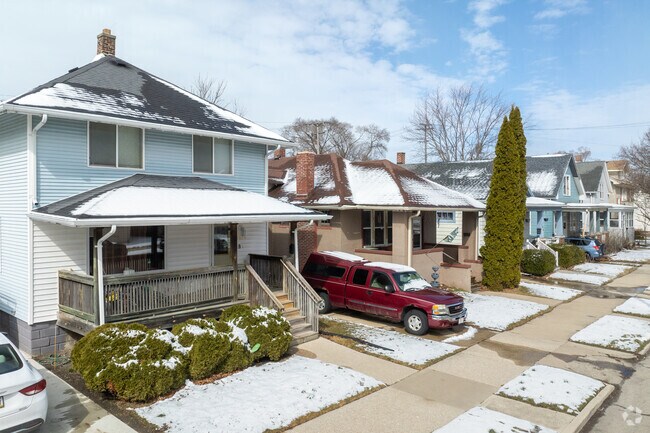 The Upper 25th Ward includes bungalows from the middle of the 20th century.