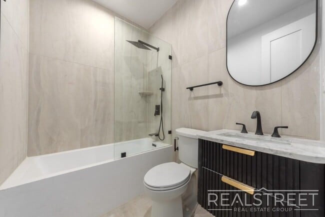 341 Herkimer St, Brooklyn, NY 11216 - photo 6