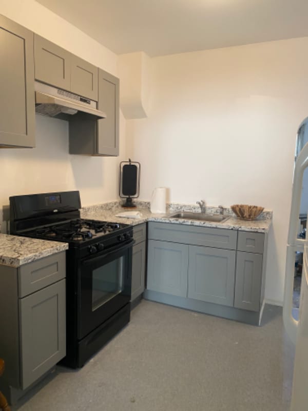 121 W Wishart St, Philadelphia, PA 19133