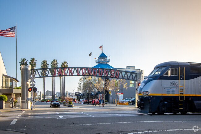 Jack London Square Amtrak station is within walking distance from many apartment buildings.