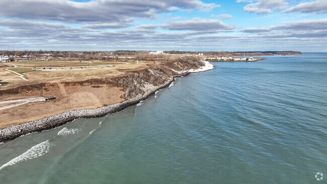 Oak Creek is next to beautiful Lake Michigan.