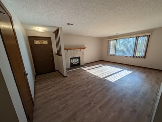 4207 S 52nd St Unit 4207, Lincoln, NE 68506