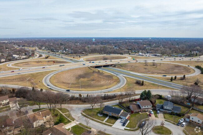 Winston Park is conveniently located within a few minutes from the I-94.