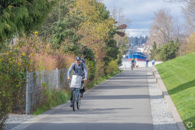 Go riding from Belltown through Olympic Sculpture Park for an afternoon of fresh air.