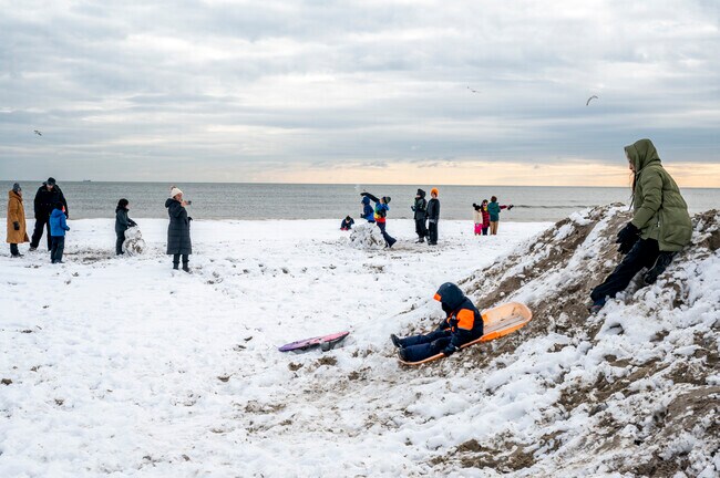 Atlantic Beach, known for it's summer vibes, is beach destination all year.