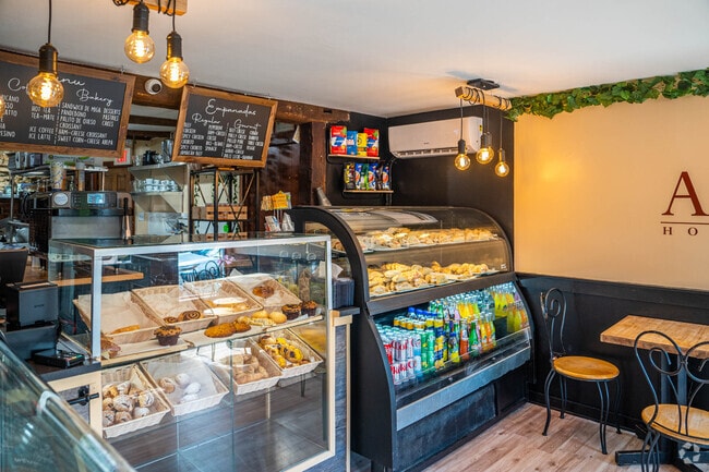 KK's Cafe with fresh empanadas in Hackettstown