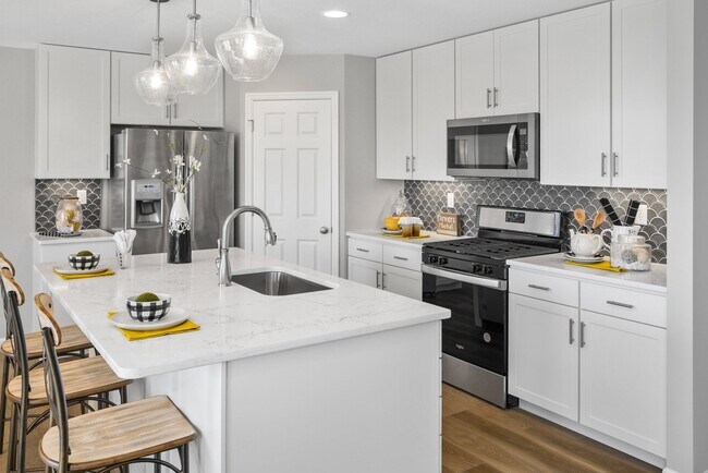 28918 Old Court Dr, Foristell, MO 63348 - photo 5