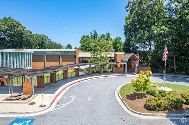 School entrances and circular drive at St Martin's Episcopal School.